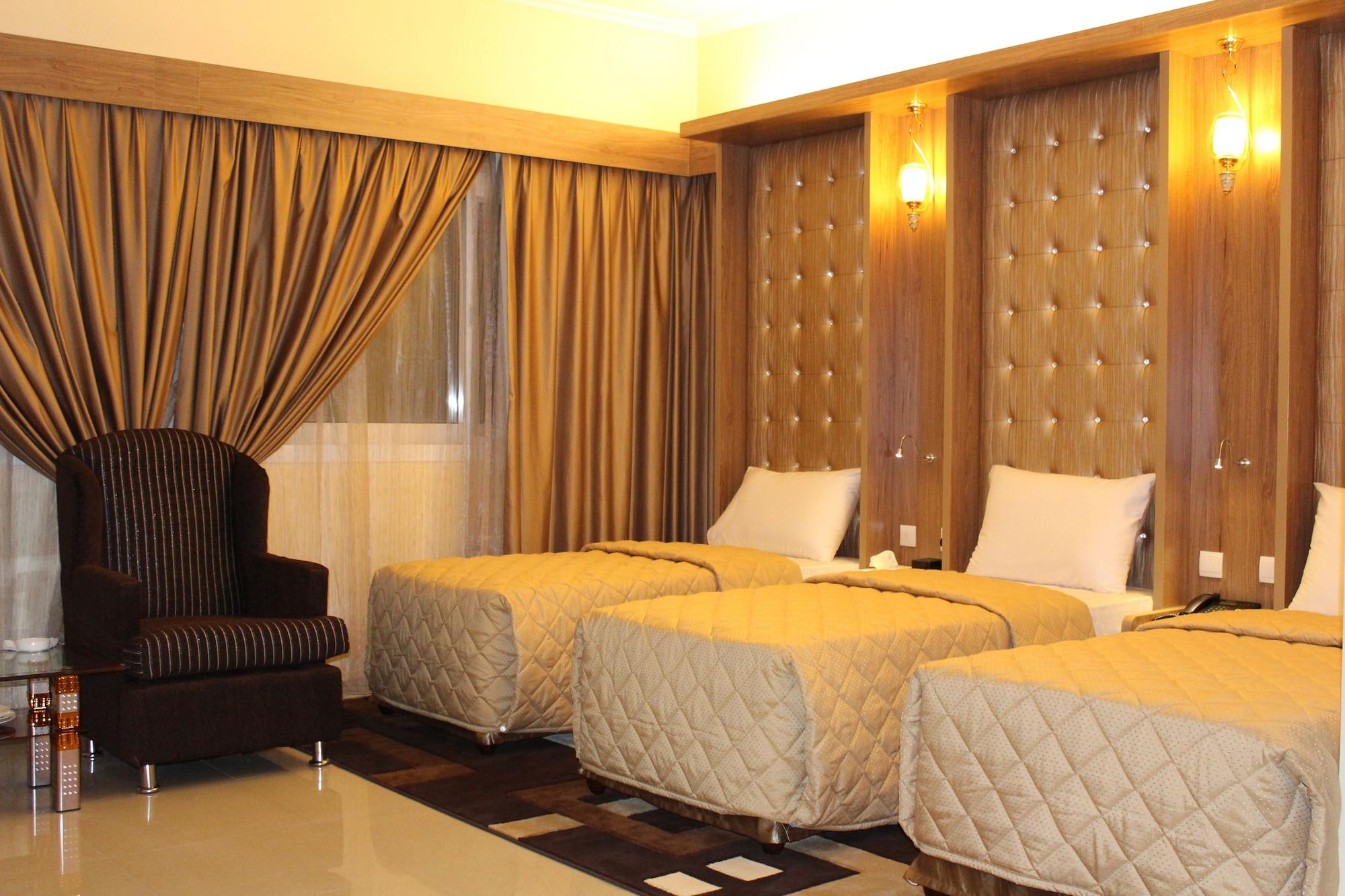 Naif Fort Hotel Dubai Exterior photo