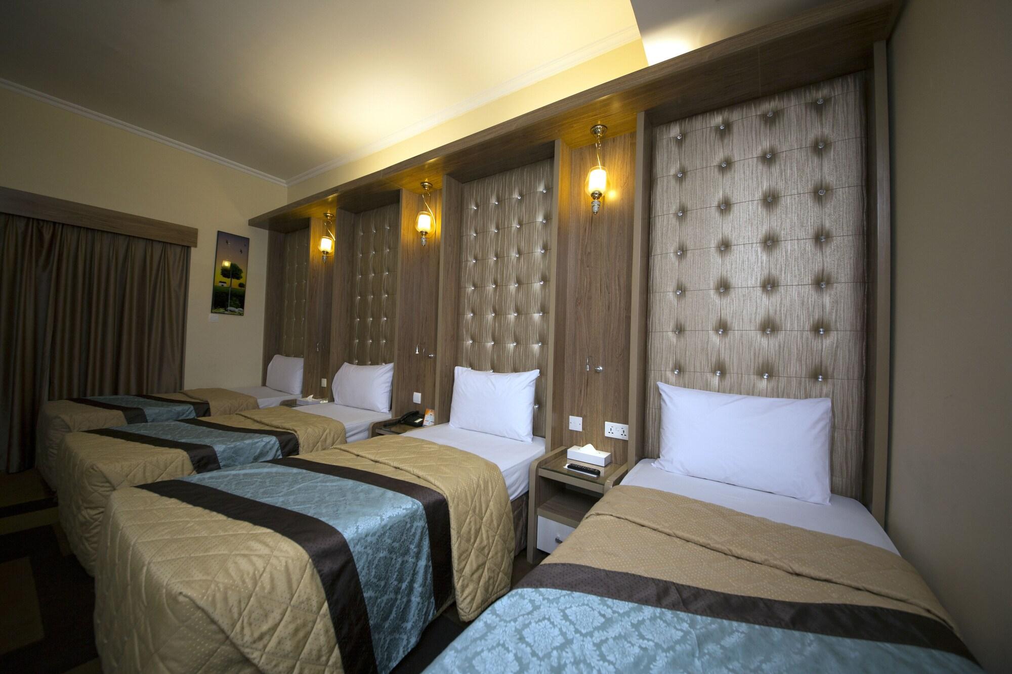 Naif Fort Hotel Dubai Exterior photo