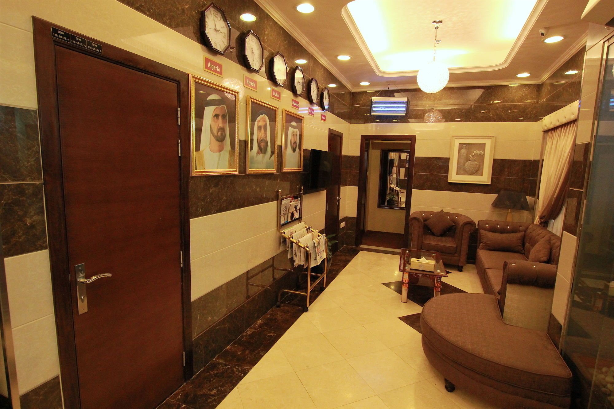 Naif Fort Hotel Dubai Exterior photo